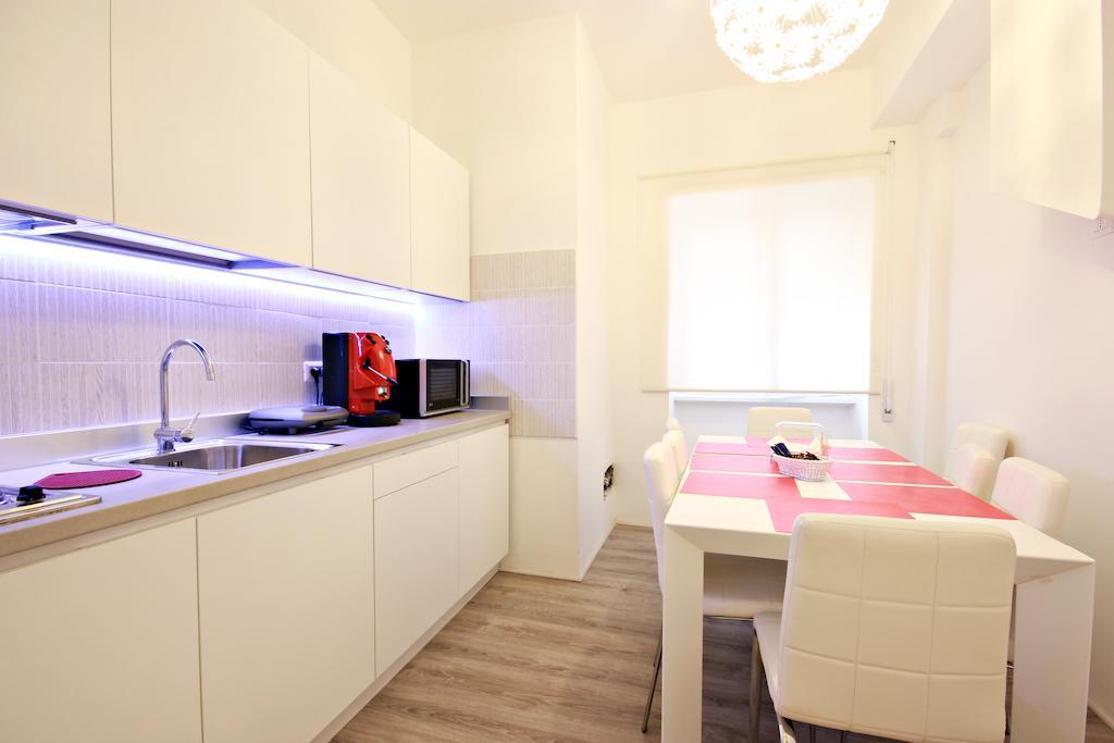 Le Piazze Di Roma Bed & Breakfast Exterior photo
