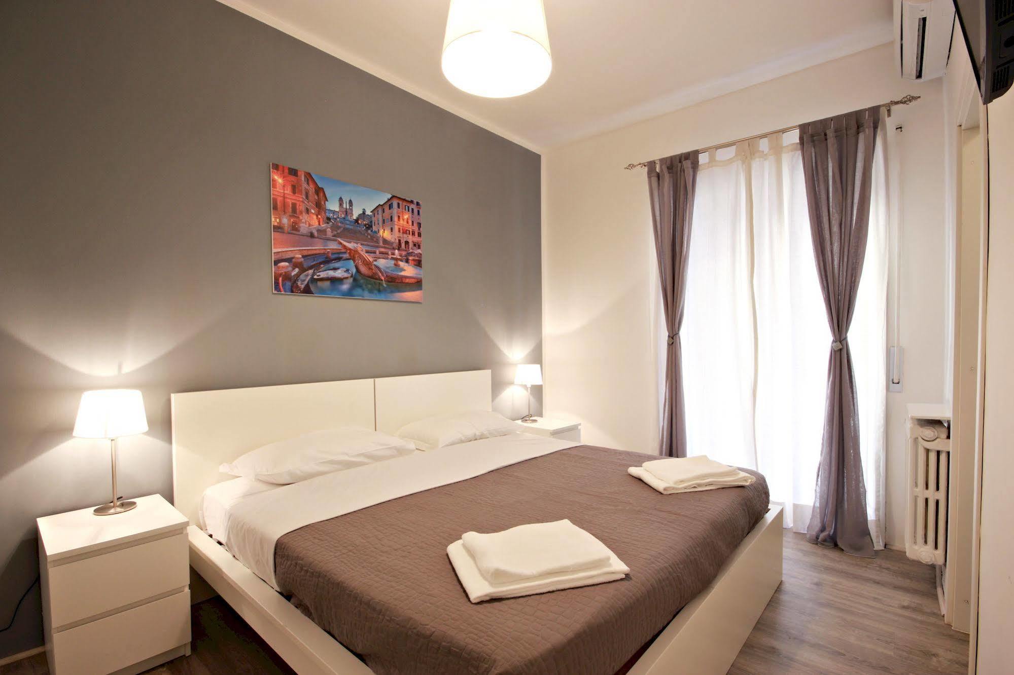 Le Piazze Di Roma Bed & Breakfast Exterior photo