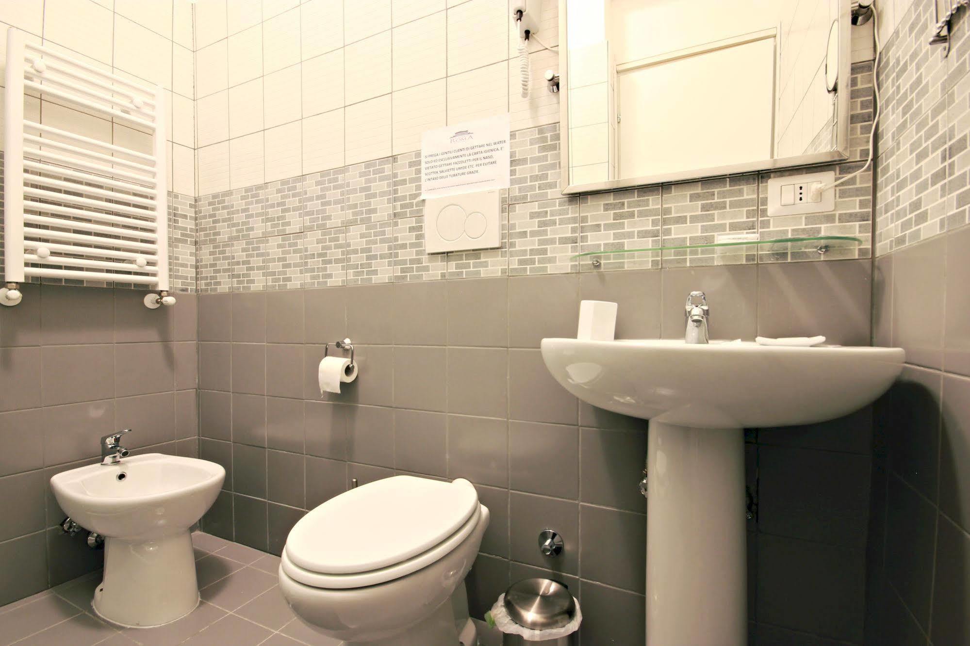 Le Piazze Di Roma Bed & Breakfast Exterior photo