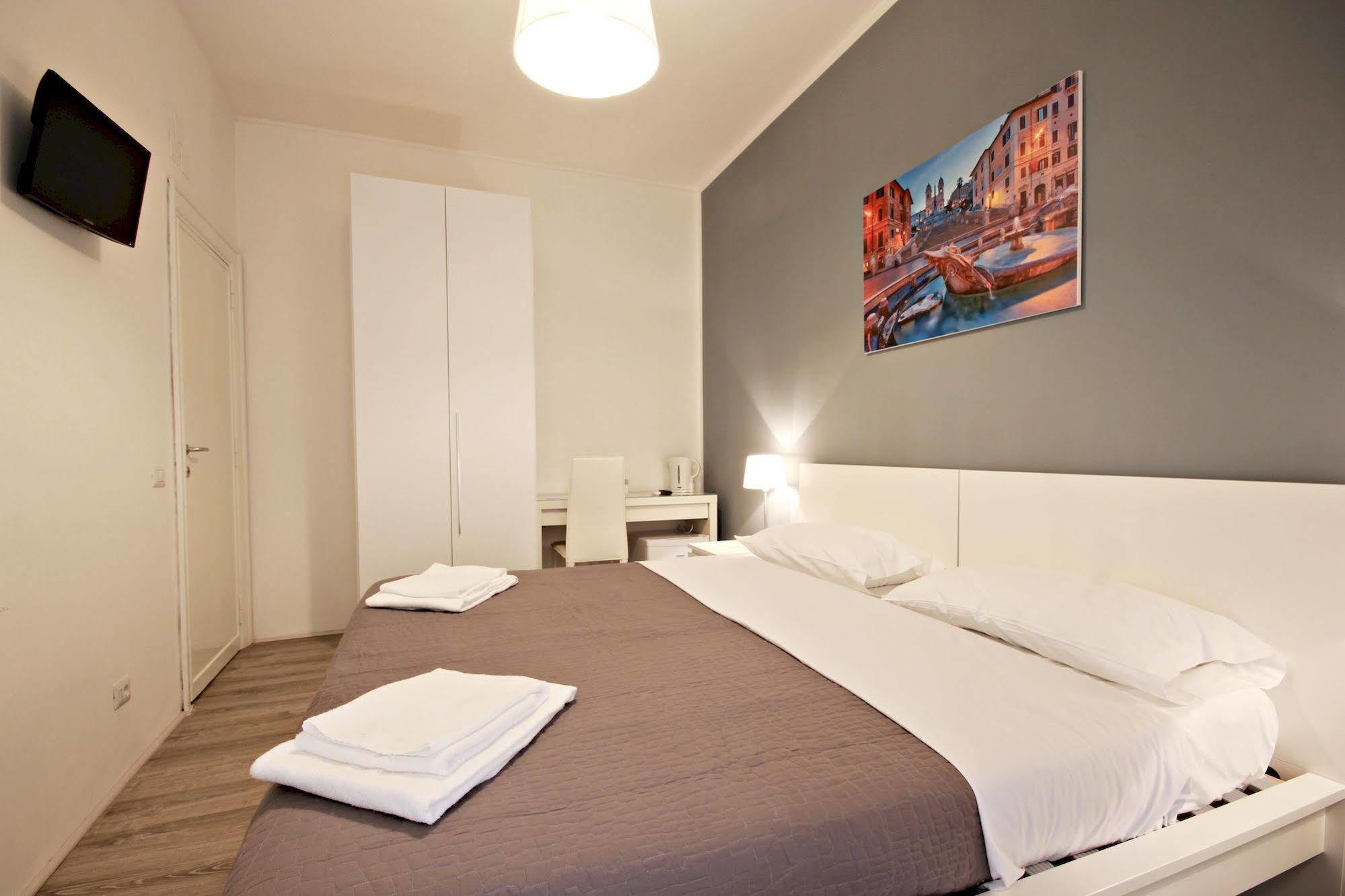 Le Piazze Di Roma Bed & Breakfast Exterior photo